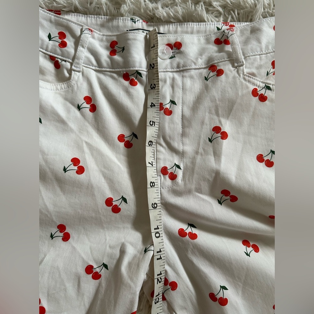 Bagatelle White Pants with Cherry Accents - Picture 5 of 10